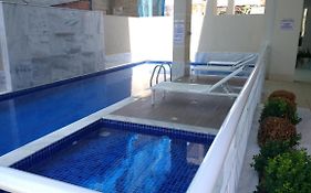 Mediterrâneo 507 - Todo Equipado, Suíte com Ar Split, Churrasqueira na Varanda, Internet 240MB WiFi, Estacionamento Grátis, a 1 Km das Praias